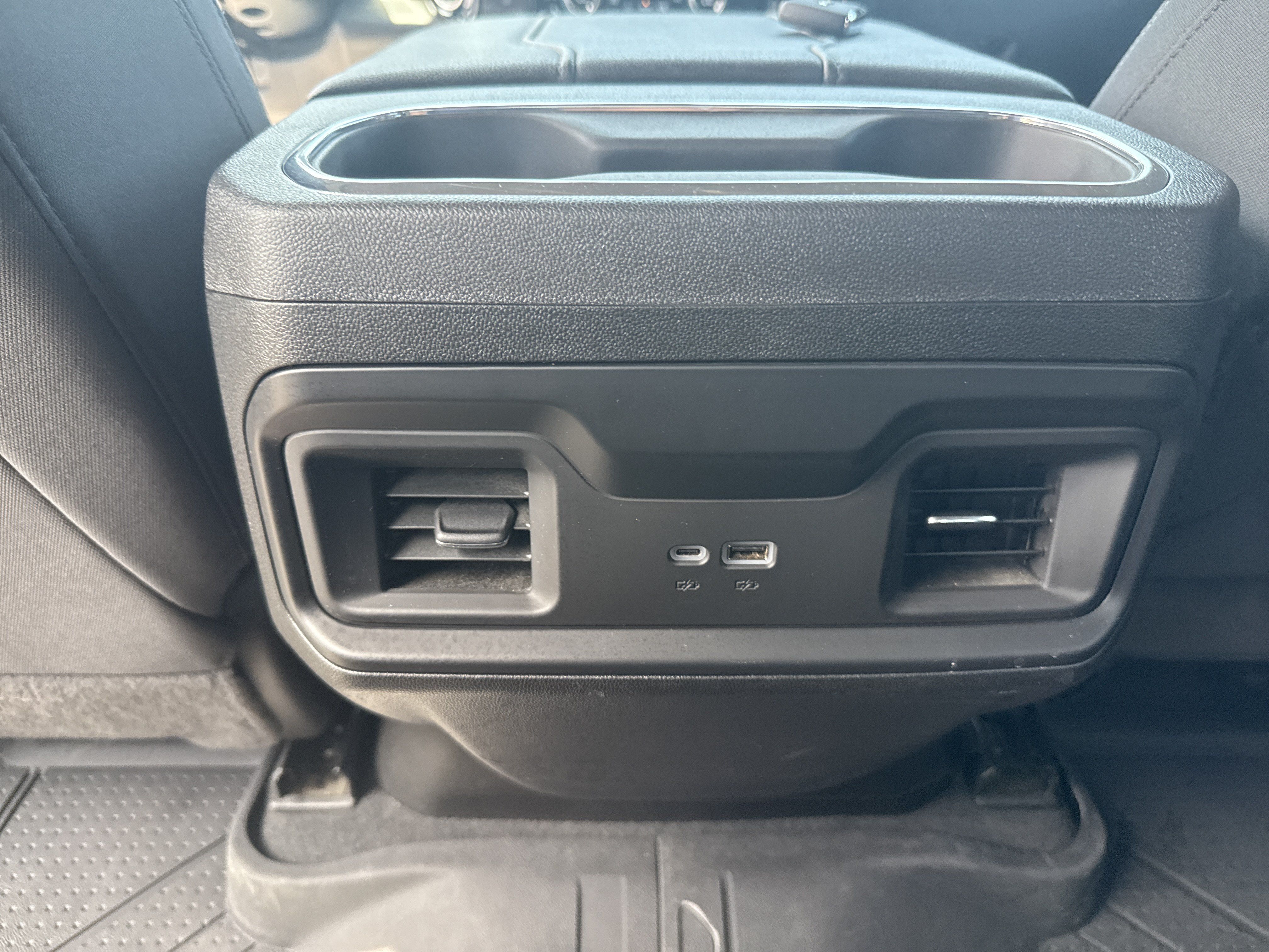 Used 2024 Chevrolet Silverado 1500 RST w/ Protection Package AWD/4WD image 14