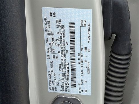Used 2022 Lincoln Corsair AWD w/ Premium Package image 27
