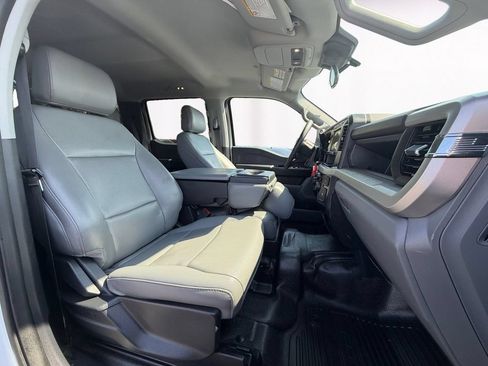 Used 2024 Ford F350 XL AWD/4WD image 15