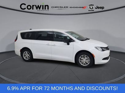 New 2027 Chrysler Pacifica LX