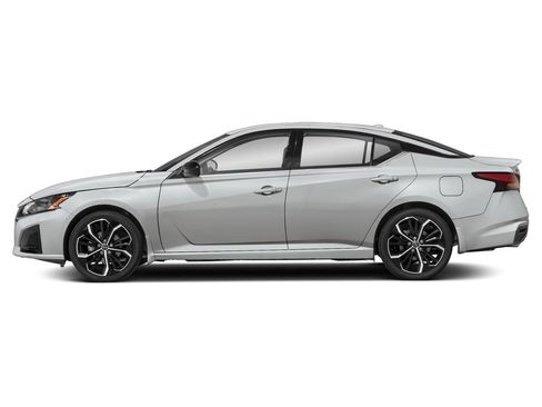 New 2025 Nissan Altima 2.5 SR image 29