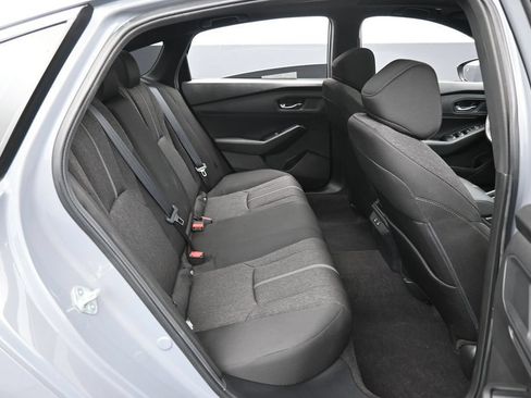 Used 2025 Honda Accord Sport image 30