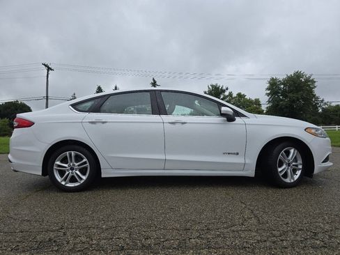 Used 2018 Ford Fusion S FWD image 19