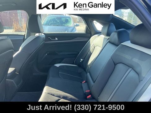 Certified 2025 Kia K5 GT-Line image 10