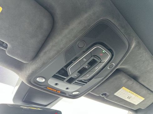 Used 2022 Audi Q8 Prestige image 37