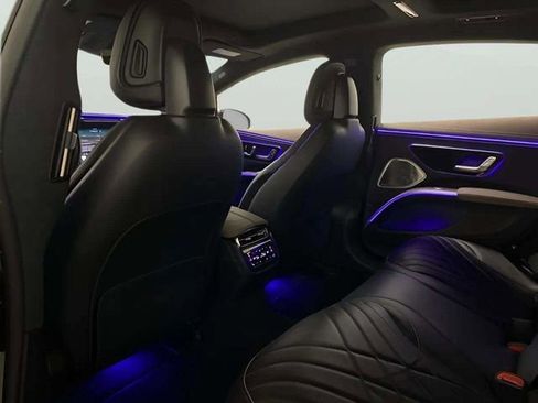 Used 2023 Mercedes-Benz EQS 580 580 4MATIC image 65