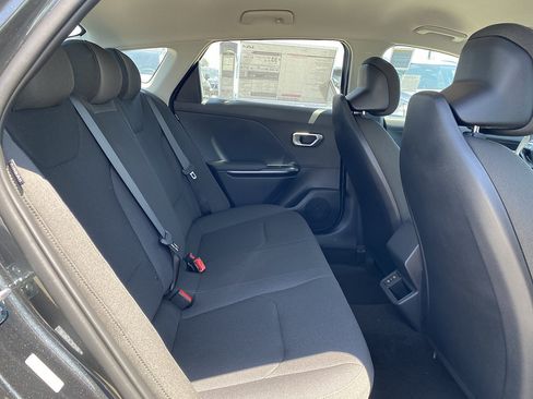 New 2026 Kia K4 FWD image 22