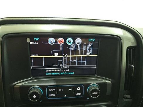 Used 2018 Chevrolet Silverado 1500 LTZ Z71 w/ Redline Edition AWD/4WD image 8