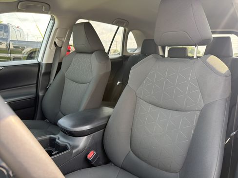 Used 2023 Toyota RAV4 XLE w/ XLE Grade Weather Package AWD/4WD image 10