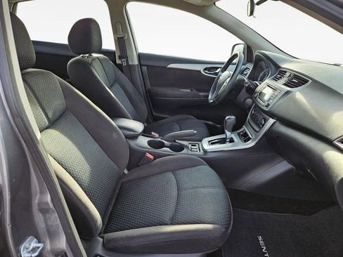 Used 2015 Nissan Sentra SR image 34