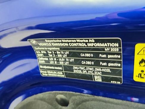 Used 2025 BMW X7 M60i image 70