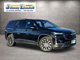 Used 2023 Chevrolet Traverse RS video 1