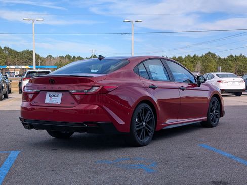 New 2026 Toyota Camry Hybrid image 5