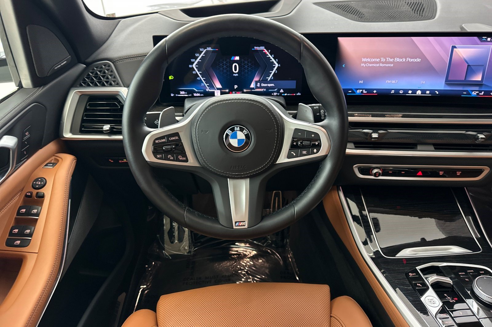 Used 2024 BMW X5 sDrive40i w/ M Sport Package RWD image 32