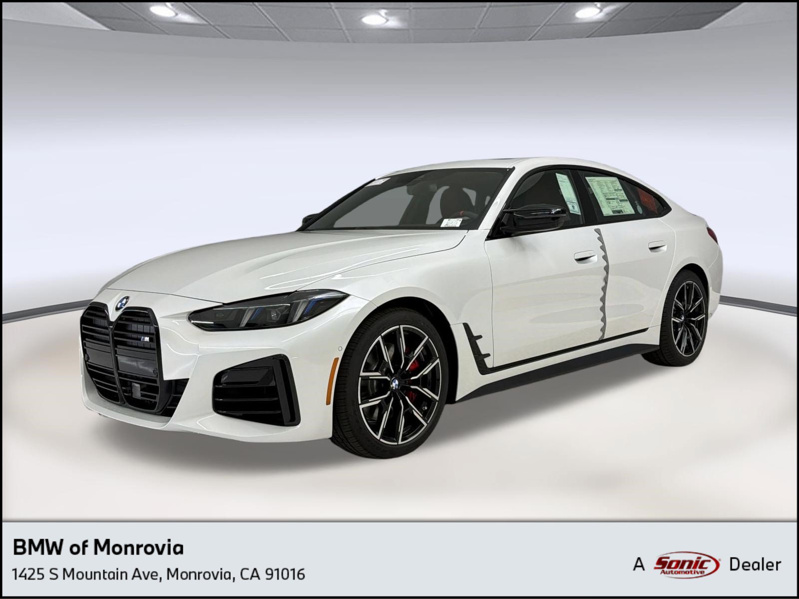 New 2026 BMW M440i w/ Premium Package RWD image 1