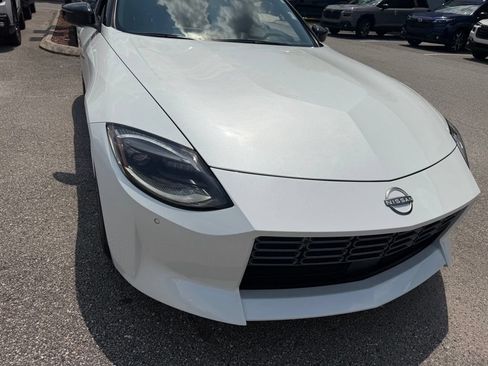 Used 2024 Nissan Z Sport w/ Floor Mat Package RWD image 13