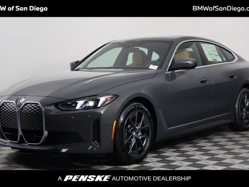 New 2026 BMW i4 eDrive40 w/ Parking Assistance Package RWD image 1
