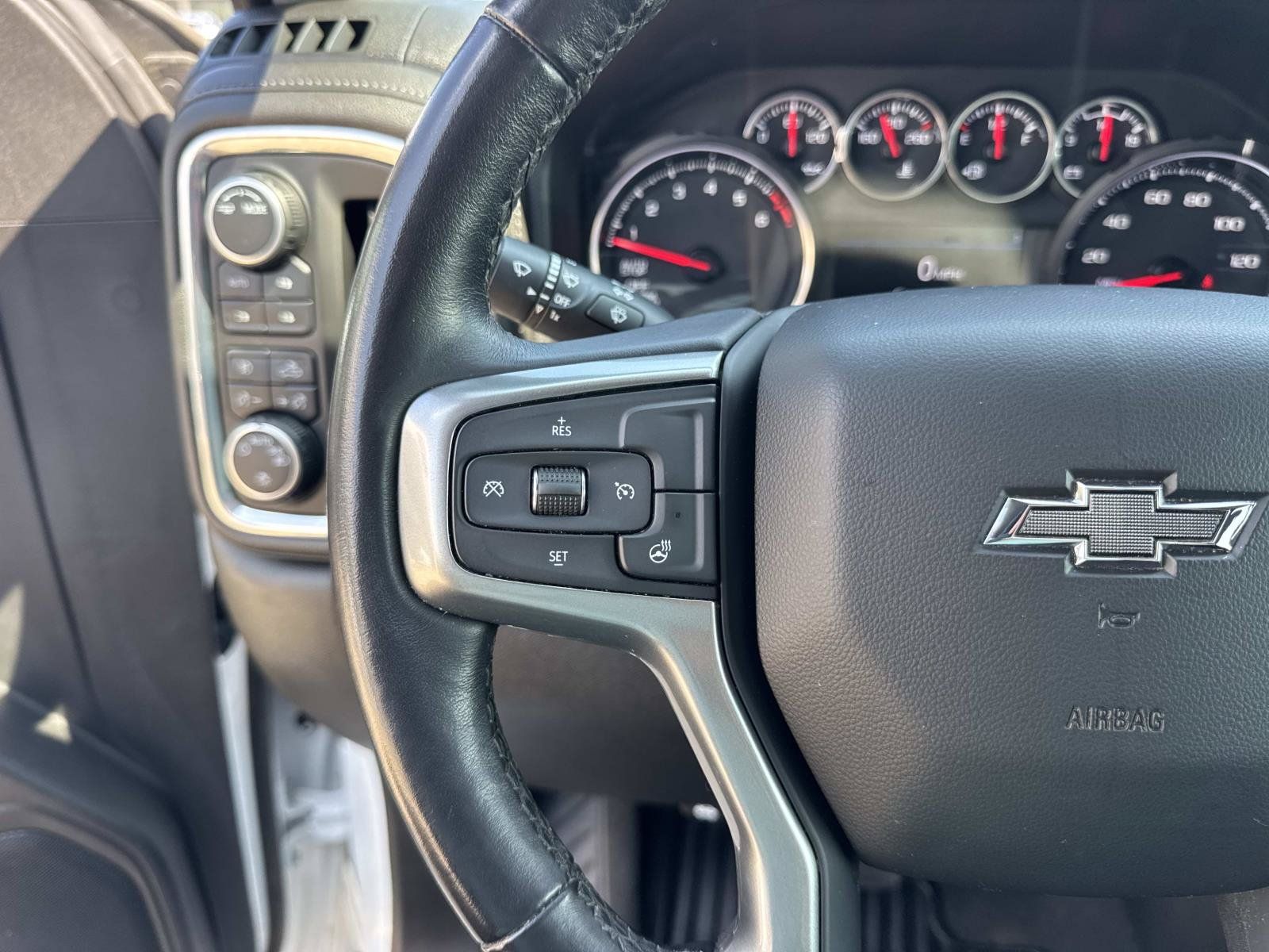 Used 2021 Chevrolet Silverado 1500 RST w/ Z71 Off-Road Package AWD/4WD image 23