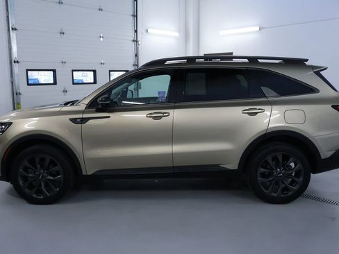 Used 2021 Kia Sorento SX Prestige image 4