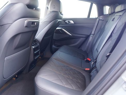 New 2026 BMW X6 xDrive40i w/ Premium Package image 13