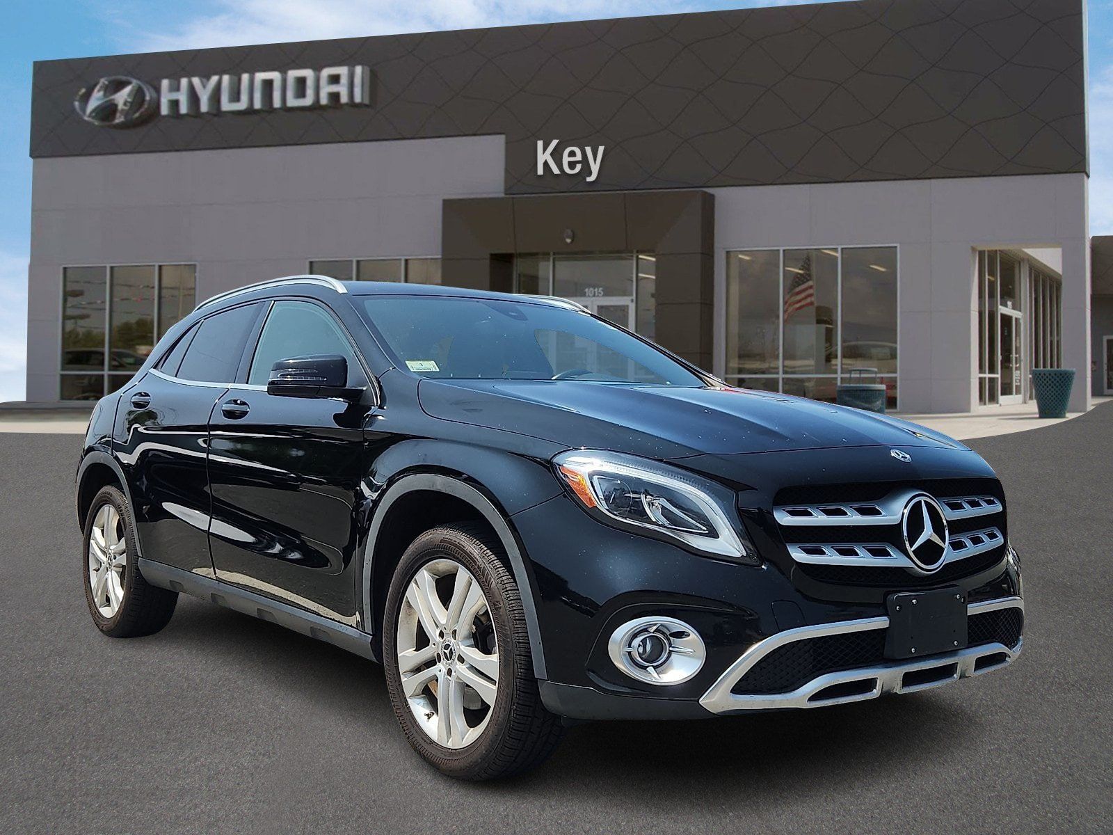 Used 2018 Mercedes-Benz GLA 250 4MATIC image 1