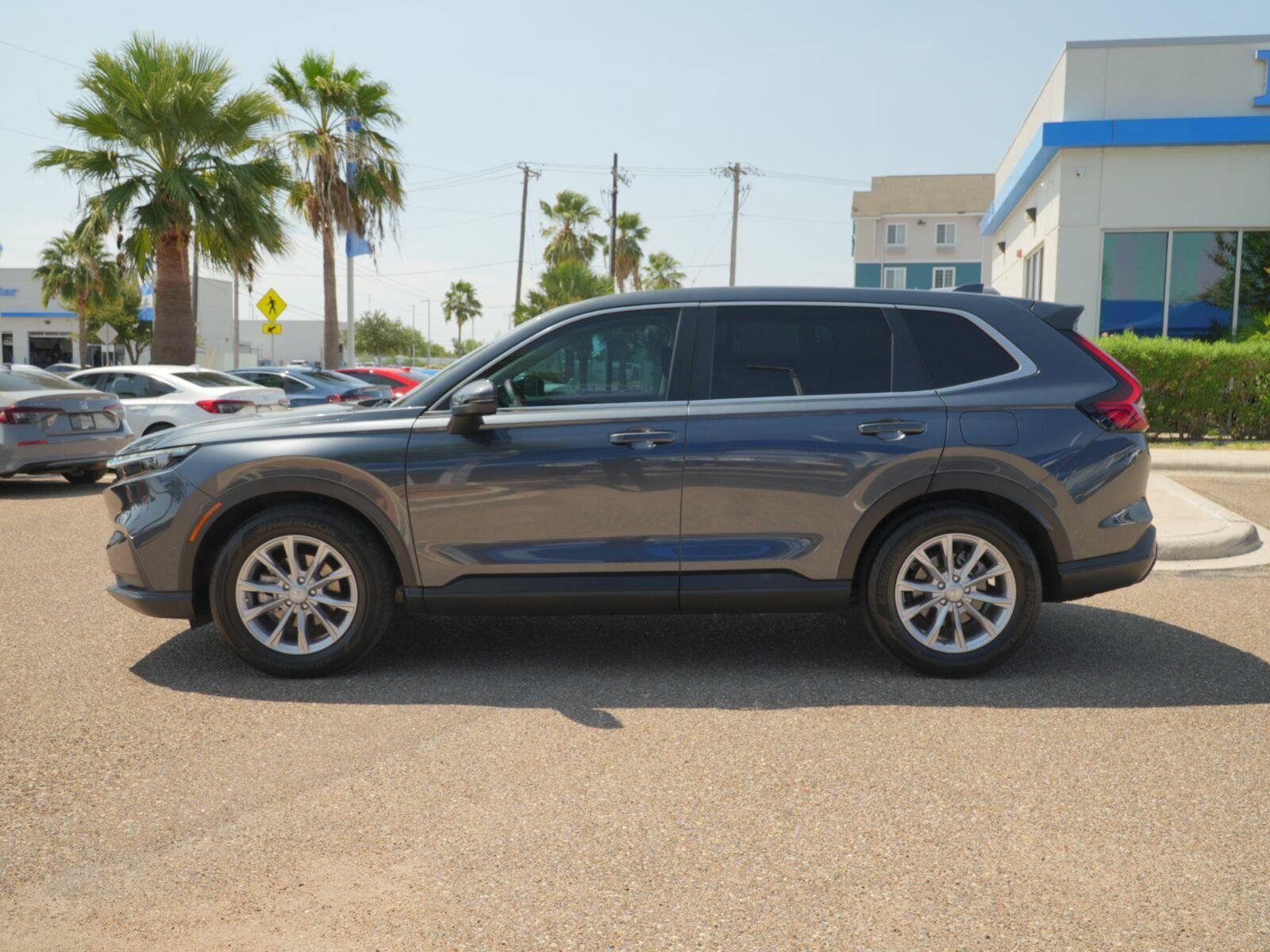 Used 2025 Honda CR-V EX image 15