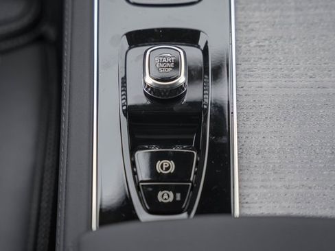 New 2026 Volvo XC90 B6 Ultra image 24