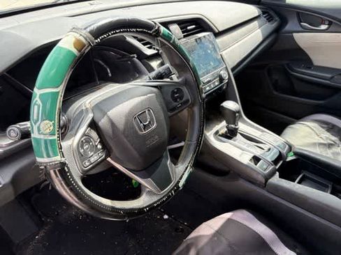 Used 2018 Honda Civic EX image 10