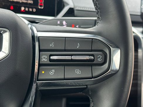 Used 2025 GMC Sierra EV Denali image 36