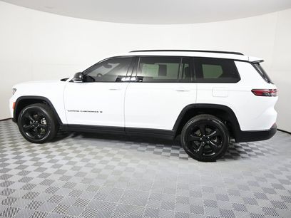 Used 2022 Jeep Grand Cherokee L Laredo