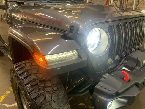 Used 2021 Jeep Wrangler Unlimited Rubicon AWD/4WD image 33