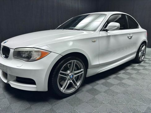 Used 2012 BMW 135i w/ M Sport Package w/ Premium Pkg image 16