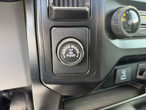 Certified 2023 Ford F150 XL w/ XL Chrome Appearance Package image 37