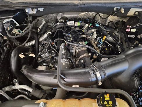 Certified 2020 Ford F150 XLT w/ Equipment Group 302A Luxury AWD/4WD image 22