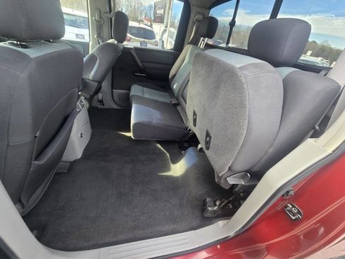 Used 2004 Nissan Titan SE AWD/4WD image 30