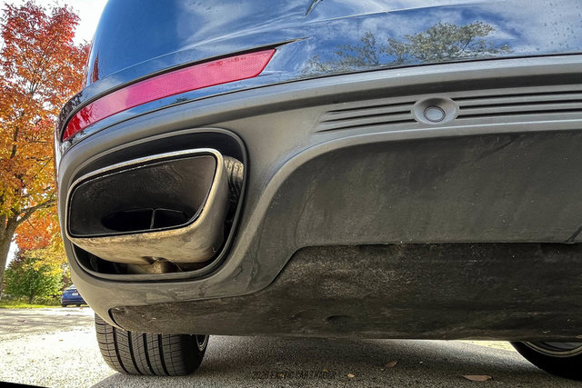 Used 2017 Porsche Panamera 4 AWD/4WD image 83