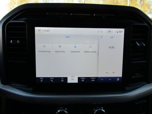 Certified 2022 Ford F150 XLT w/ Equipment Group 302A High image 36