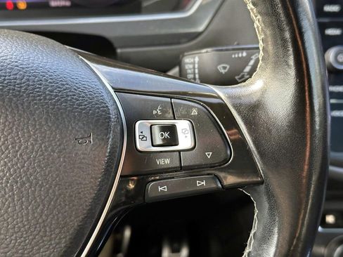 Used 2019 Volkswagen Tiguan SEL Premium R-Line image 22