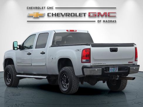 Used 2012 GMC Sierra 2500 SLE w/ SLE Preferred Package image 5