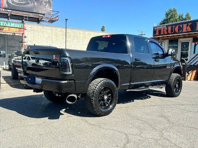 Used 2018 RAM 2500 Big Horn w/ Sport Appearance Group AWD/4WD image 8