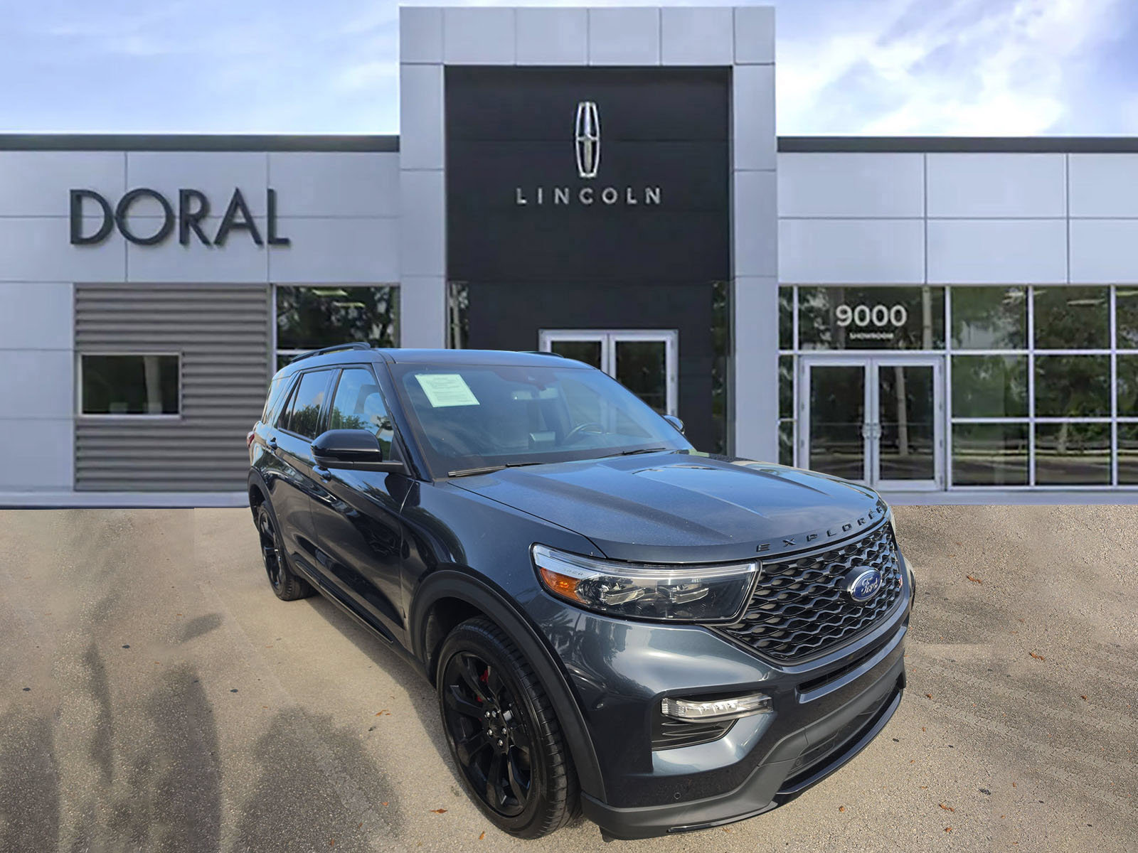 Used 2023 Ford Explorer ST w/ Equipment Group 401A AWD/4WD image 1