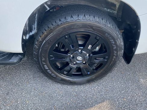 Used 2018 Toyota Sequoia TRD Sport RWD image 9