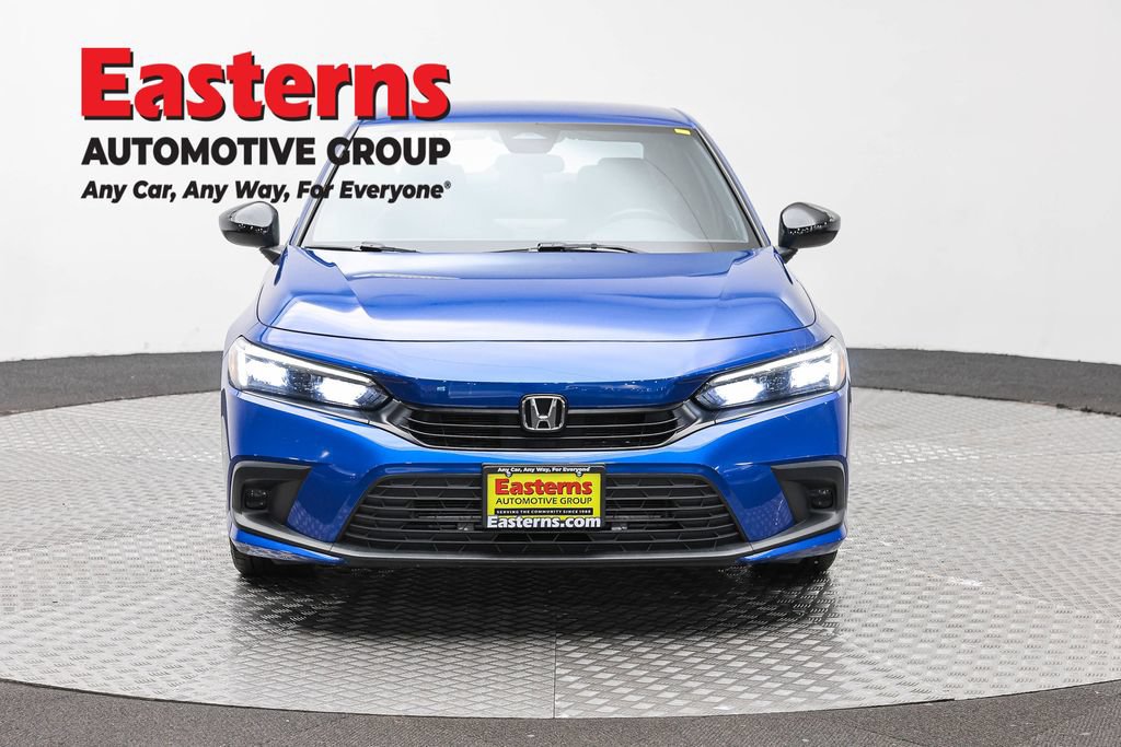 Used 2024 Honda Civic Sport image 3
