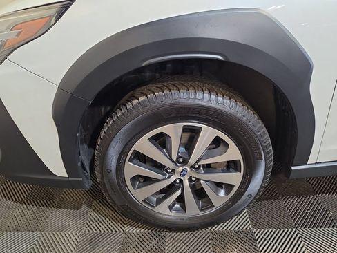 Used 2023 Subaru Outback Premium AWD/4WD image 18