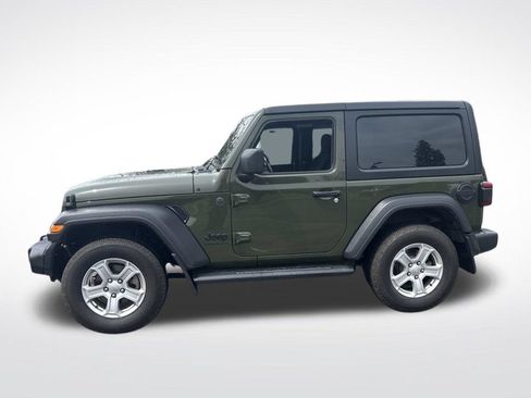 Used 2023 Jeep Wrangler Sport AWD/4WD image 4