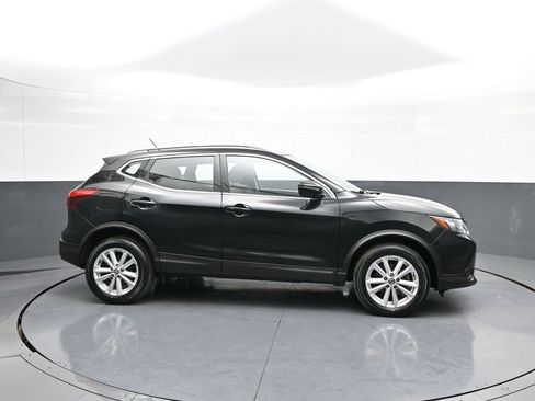 Used 2019 Nissan Rogue Sport SV image 5