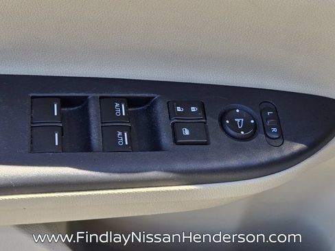 Used 2017 Honda Accord EX-L image 21