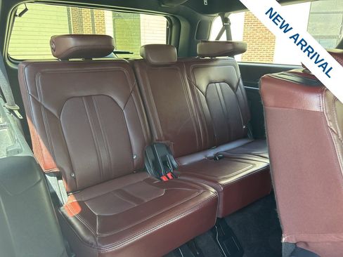 Used 2023 Ford Expedition Max Limited AWD/4WD image 12