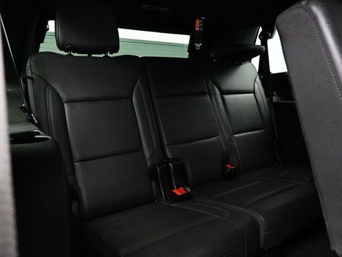Used 2025 Chevrolet Tahoe LT AWD/4WD image 29