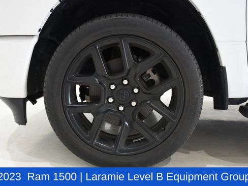 Used 2023 RAM 1500 Laramie AWD/4WD image 6